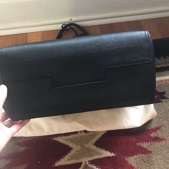 Tory Burch Small Robinson Tote - Picture 6 of 7